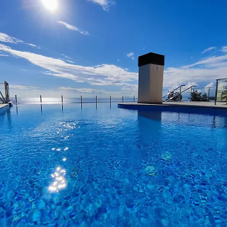 Luxury Duplex Infinity Pool - Ehhouse *